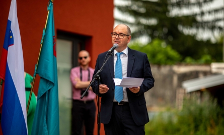 Direktor SS MONG Peter Jan